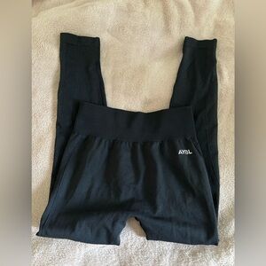 Aybl pulse seamless leggings